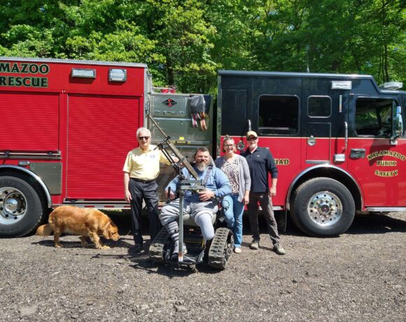 Kalamazoo Police Officers Receives Donated All-Terrain Wheelchair
